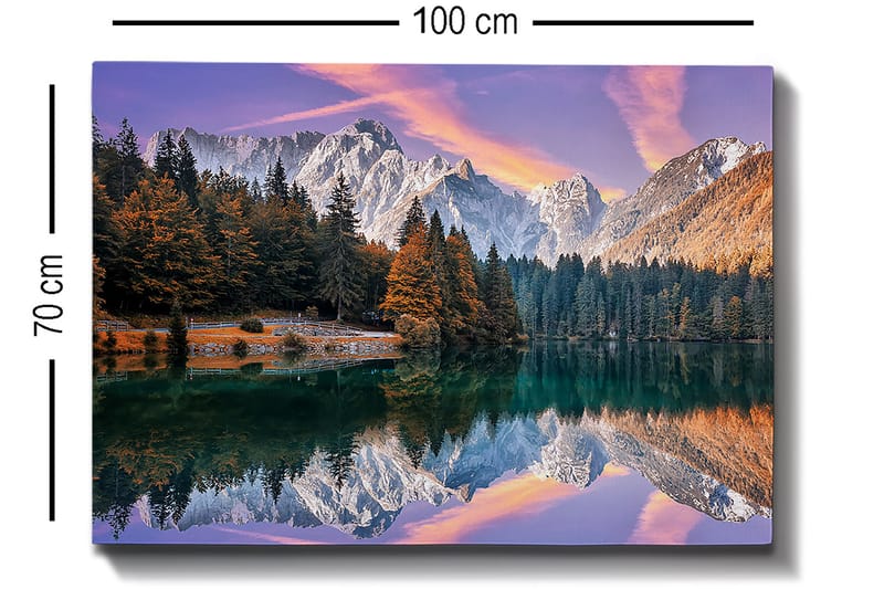 Canvastavla 70x100 cm - Vacker bergslandskap med spegelbild i en sjö och färgglada höstträd - Grön / Orange / Lila - Inredning & dekor - Tavlor & konst - Canvastavla