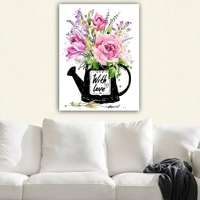 Canvastavla 70x100 cm - Vacker bukett blommor i en svart vattenkanna med texten With love - Rosa / Grön / Lila - Inredning & dekor - Tavlor & konst - Canvastavla