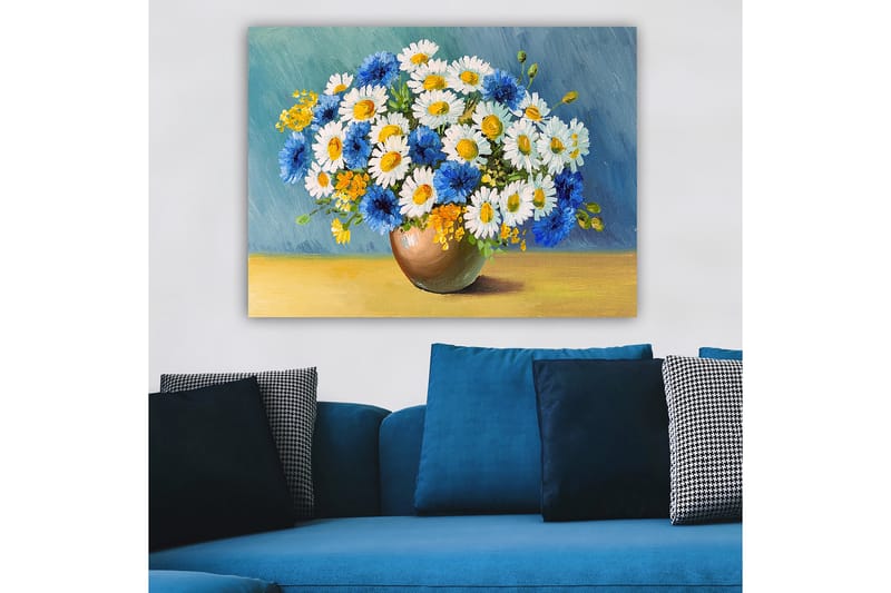 Canvastavla 70x100 cm - Vacker bukett med blå och vita blommor i en brun vas - Blå / Vit / Gul - Inredning & dekor - Tavlor & konst - Canvastavla