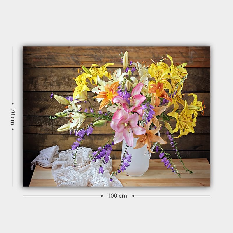 Canvastavla 70x100 cm - Vacker bukett med färgglada blommor i en vit vas - Gul / Rosa / Lila - Inredning & dekor - Tavlor & konst - Canvastavla