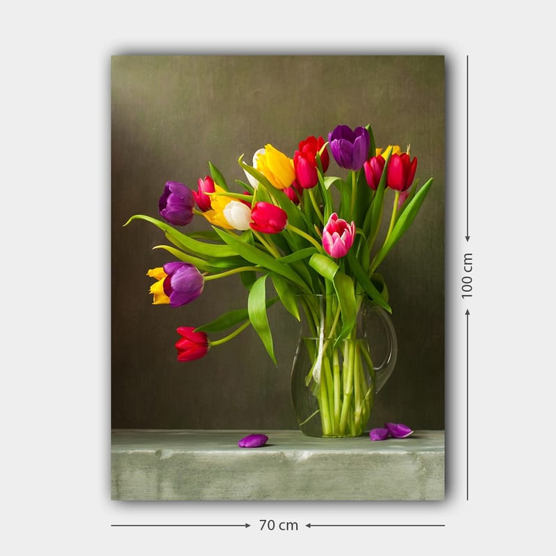 Canvastavla 70x100 cm - Vacker bukett med färgglada tulpaner i en glasvas - Lila / Röd / Gul - Inredning & dekor - Tavlor & konst - Canvastavla