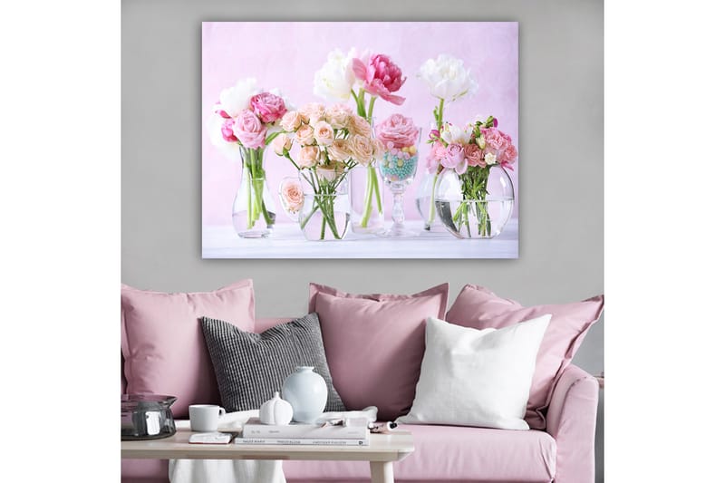 Canvastavla 70x100 cm - Vacker bukett med rosa och vita blommor i olika glasvaser - Rosa / Vit / Grön - Inredning & dekor - Tavlor & konst - Canvastavla