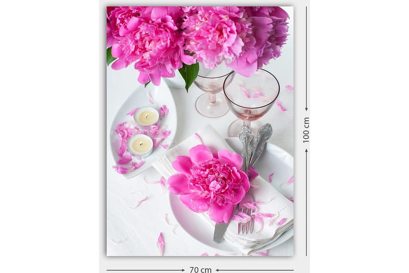 Canvastavla 70x100 cm - Vacker dukning med rosa pioner och eleganta glas - Rosa / Vit - Inredning & dekor - Tavlor & konst - Canvastavla