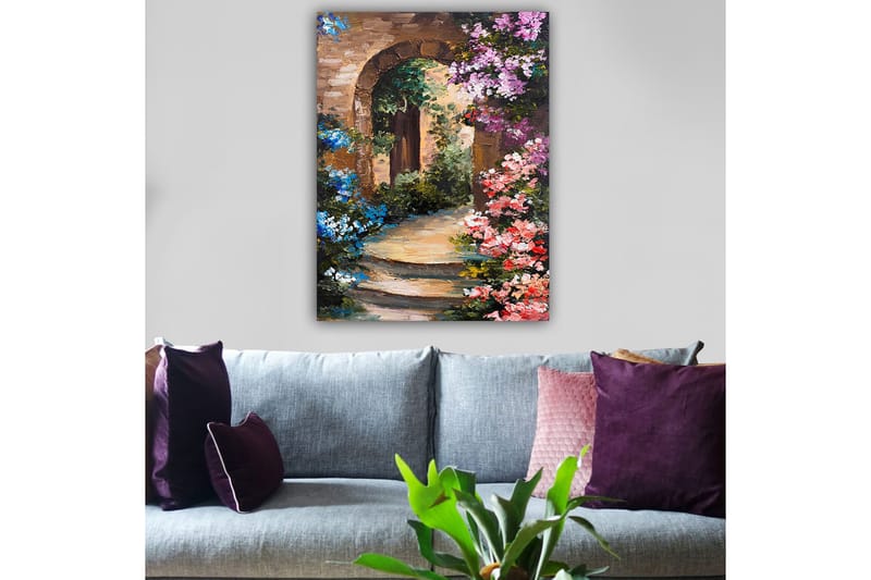 Canvastavla 70x100 cm - Vacker gränd med blommor som omger en båge av sten - Ljusblå / Rosa / Grön - Inredning & dekor - Tavlor & konst - Canvastavla