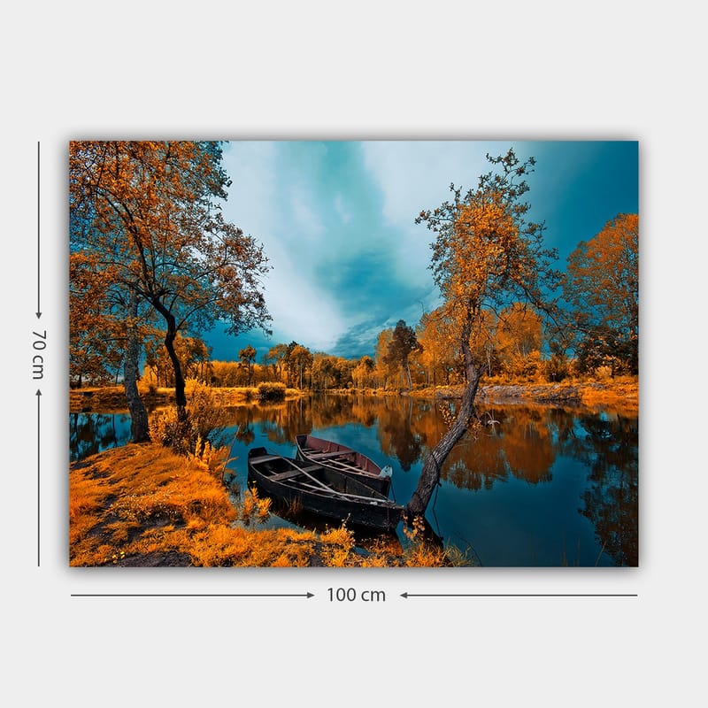 Canvastavla 70x100 cm - Vacker höstlandskap med en stilla sjö och en båt vid strandkanten - Orange / Turkos - Inredning & dekor - Tavlor & konst - Canvastavla