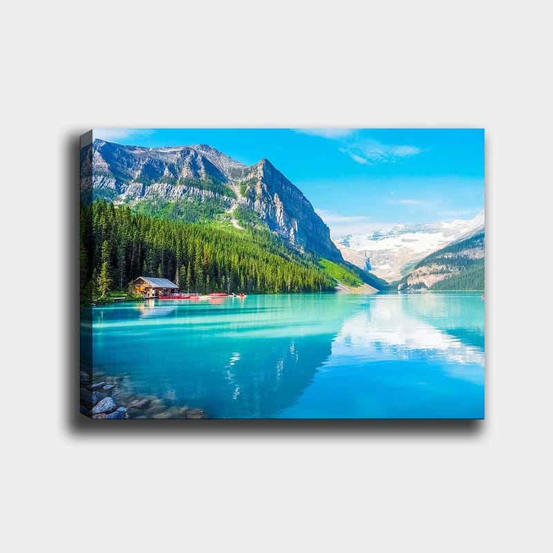 Canvastavla 70x100 cm - Vacker sjö omgiven av majestätiska berg och tät grönska - Turkos / Grön / Blå - Inredning & dekor - Tavlor & konst - Canvastavla