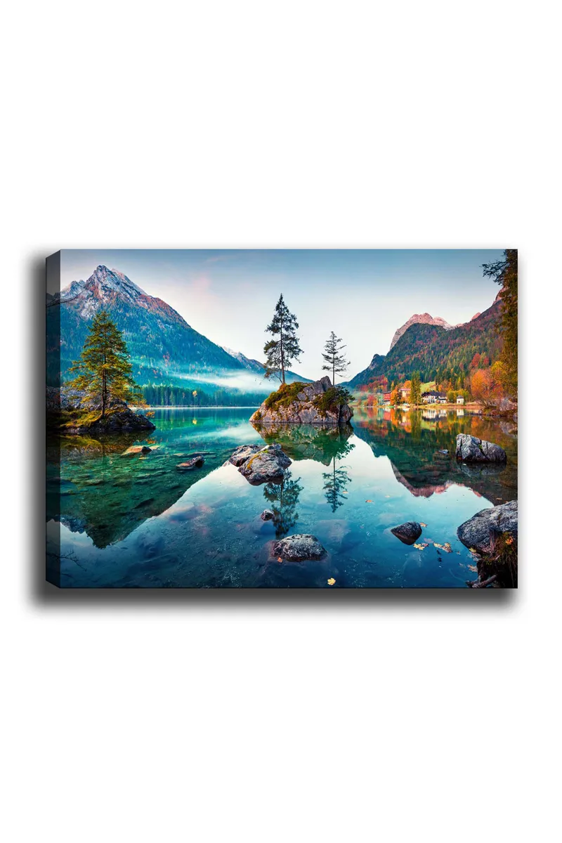 Canvastavla 70x100 cm - Vacker sjölandskap med berg och träd som speglas i det stilla vattnet - Grön / Blå / Brun - Inredning & dekor - Tavlor & konst - Canvastavla