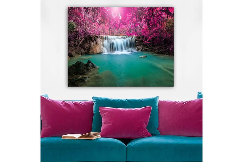 Canvastavla 70x100 cm - Vacker vattenfall omgiven av lila träd och grönskande vegetation - Lila / Turkos - Inredning & dekor - Tavlor & konst - Canvastavla