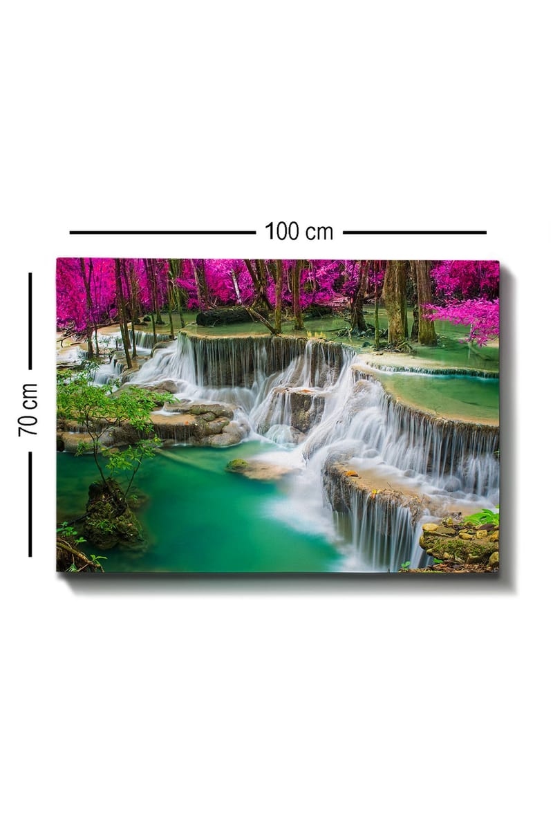 Canvastavla 70x100 cm - Vacker vattenfallsscen omgiven av frodig grönska och rosa blommor - Turkos / Rosa / Grön - Inredning & dekor - Tavlor & konst - Canvastavla