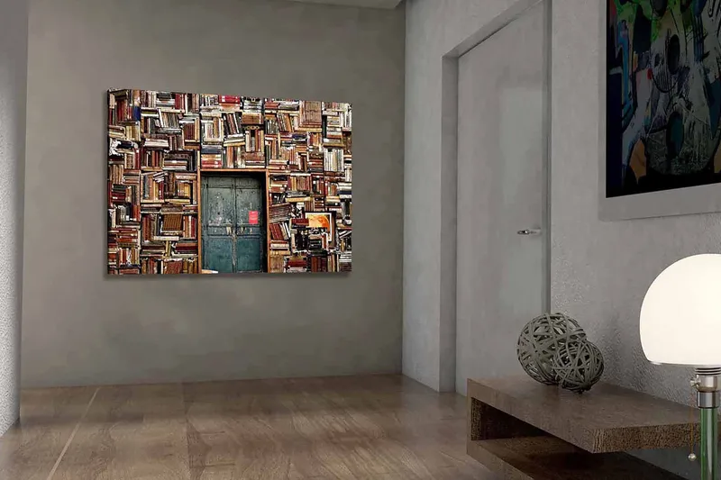 Canvastavla 70x100 cm - Vägg täckt av böcker med en dörr i mitten - Brun / Grön / Röd - Inredning & dekor - Tavlor & konst - Canvastavla