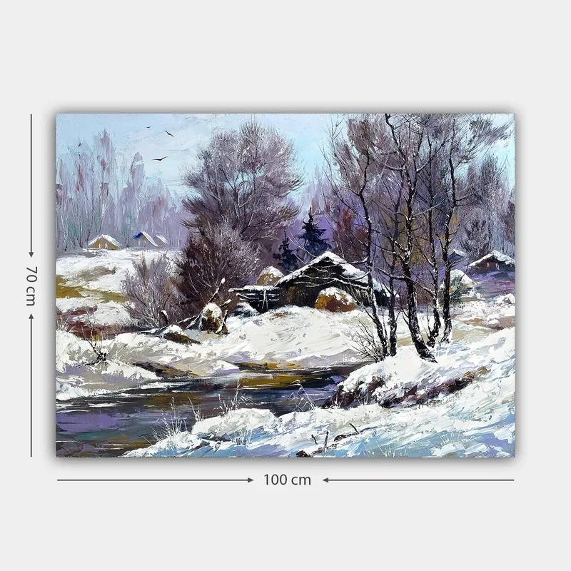 Canvastavla 70x100 cm - Vinterlandskap med snöklädda träd och en gammal stuga vid en stilla bäck - Vit / Ljusblå / Mörklila - Inredning & dekor - Tavlor & konst - Canvastavla