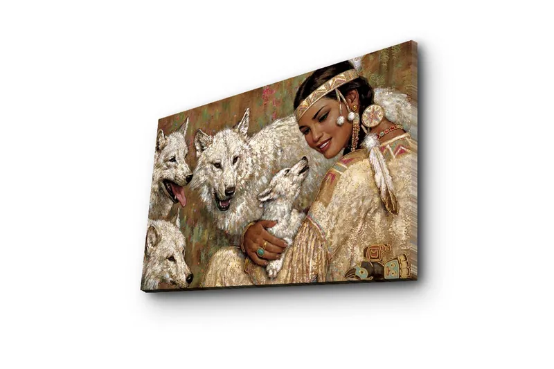 Canvastavla 70x45 cm - Kvinna i traditionell klädsel omgiven av vargar - Vit / Beige / Grön - Inredning & dekor - Tavlor & konst - Canvastavla