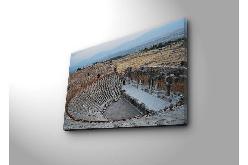 Canvastavla 70x45 cm - Ruiner av ett antikt teater i en bergig landskap - Grå / Beige / Blå - Inredning & dekor - Tavlor & konst - Canvastavla