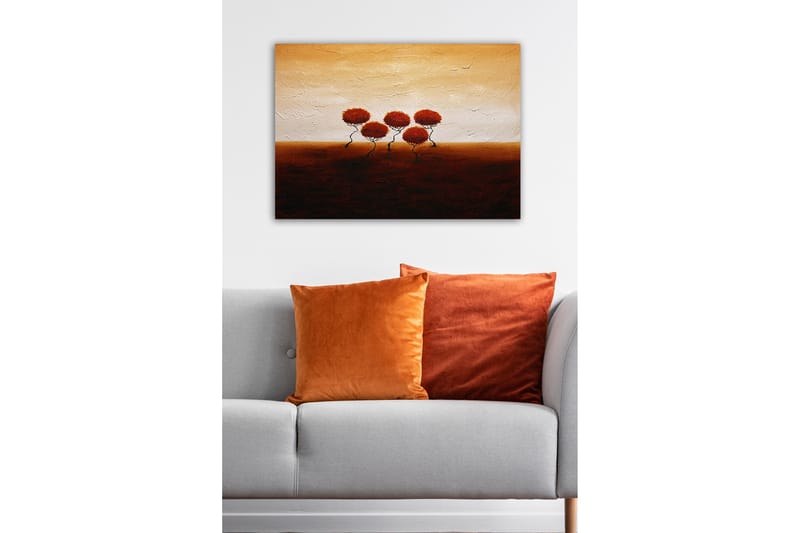 Canvastavla - Fem stiliserade träd med rödaktiga lövverk mot en varm, gyllene bakgrund - Röd / Brun / Beige - Inredning & dekor - Tavlor & konst - Canvastavla