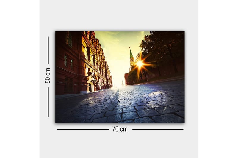 Canvastavla - Gatumiljö med historisk arkitektur och solnedgångens strålar - Röd / Gul / Blå - Inredning & dekor - Tavlor & konst - Canvastavla