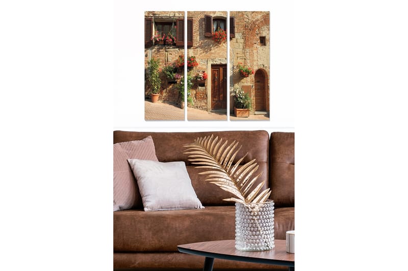 Canvastavla i trä 3-delar 50x70 cm - Charmig italiensk husfasad med blommor i fönstren - Terrakotta / Grå / Grön - Inredning & dekor - Tavlor & konst - Canvastavla
