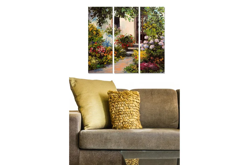Canvastavla i trä 3-delar 50x70 cm - Färgrik trädgård med blomsterarrangemang och en dörr i bakgrunden, Grön / Rosa / Gul