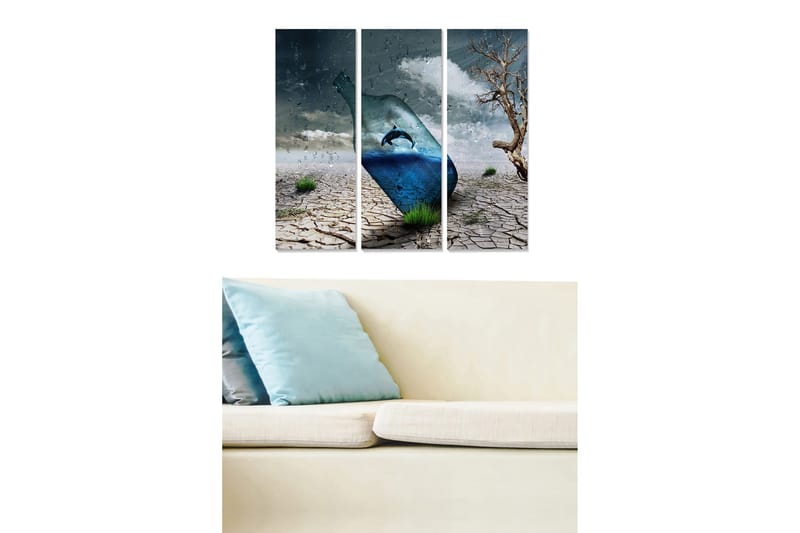 Canvastavla i trä 3-delar 50x70 cm - Flaska med en delfin i en surrealistisk ökenlandskap, Blå / Grå / Brun