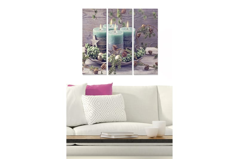 Canvastavla i trä 3-delar 50x70 cm - Stämningsfull arrangemang av ljusgröna ljus med dekorationer av gran och kottar - Ljusgrön / Brun / Grå - Inredning & dekor - Tavlor & konst - Canvastavla