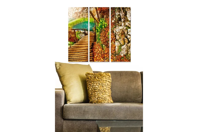 Canvastavla i trä 3-delar 50x70 cm - Vacker bro över en stilla sjö omgiven av höstfärger och klippor - Grön / Orange / Brun - Inredning & dekor - Tavlor & konst - Canvastavla