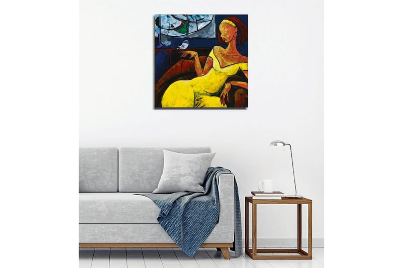 Canvastavla - Kvinna i gul klänning som sitter med en fågel på handen - Gul / Blå / Röd - Inredning & dekor - Tavlor & konst - Canvastavla