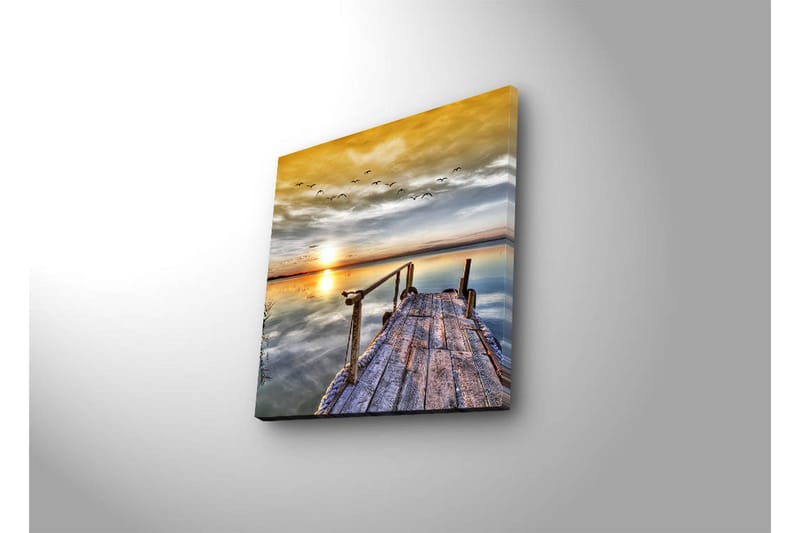 Canvastavla med LED-belysning 28x28 cm - Solnedgång över en stilla sjö med en träbrygga i förgrunden - Guld / Blå / Grå - Inredning & dekor - Tavlor & konst - Canvastavla