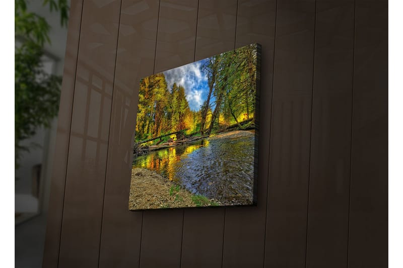Canvastavla med LED-belysning 28x28 cm - Vacker höstlandskap med färgglada träd vid en spegelblanka flod - Grön / Orange / Blå - Inredning & dekor - Tavlor & konst - Canvastavla