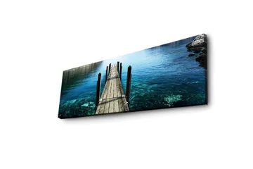 Canvastavla med LED-belysning 30x90 cm - Brygga som sträcker sig ut över klart vatten - Blå / Grön / Brun - Inredning & dekor - Tavlor & konst - Canvastavla