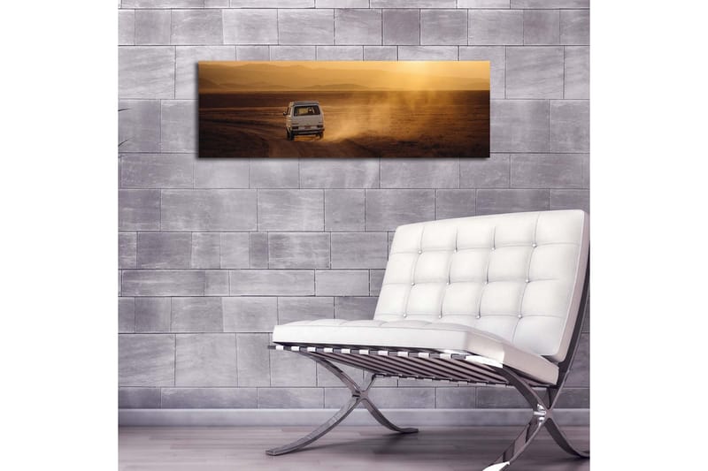 Canvastavla med LED-belysning 30x90 cm - Färgstark landskapsvy med en bil som kör på en grusväg - Guld / Brunt - Inredning & dekor - Tavlor & konst - Canvastavla
