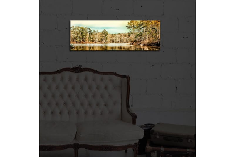 Canvastavla med LED-belysning 30x90 cm - Vacker landskapsvy med en spegelblanka sjö omgiven av träd - Grön / Brun / Blå - Inredning & dekor - Tavlor & konst - Canvastavla