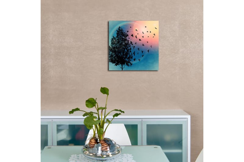 Canvastavla med LED-belysning 40x40 cm - Silhuett av ett träd med svävande fåglar mot en färgglad bakgrund - Blå / Rosa / Grön - Inredning & dekor - Tavlor & konst - Canvastavla