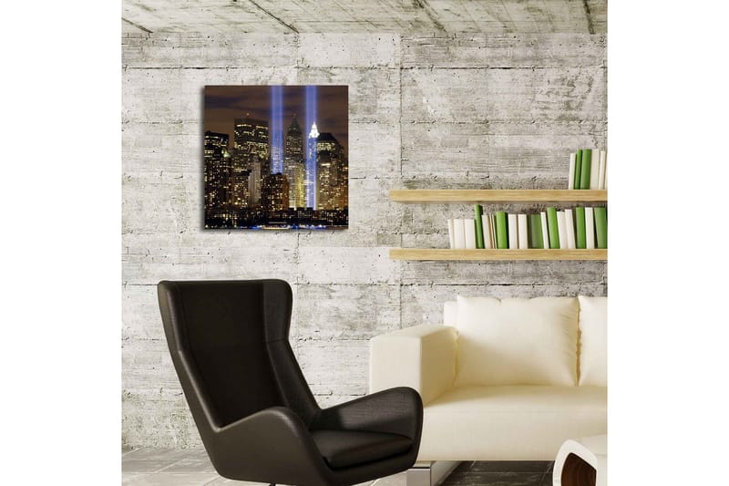 Canvastavla med LED-belysning 40x40 cm - Stadslandskap med ljusstrålar som symboliserar minnet av förlorade liv - Guld / Blå / Svart - Inredning & dekor - Tavlor & konst - Canvastavla