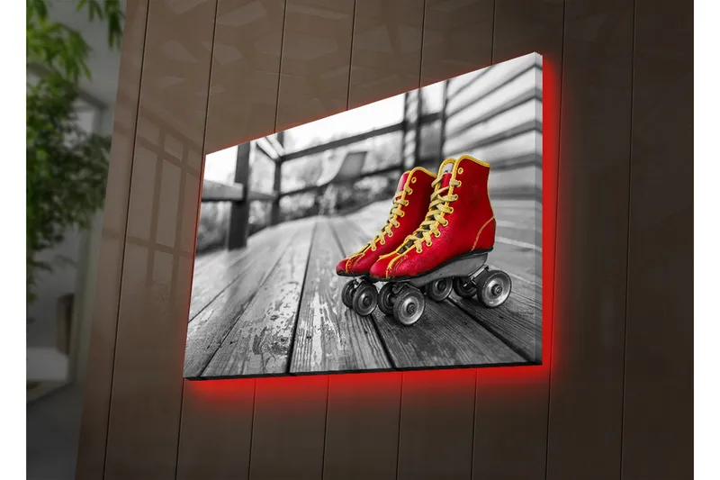 Canvastavla med LED-belysning 45x70 cm - Röda skridskor på en träbana - Röd / Gul / Grå - Inredning & dekor - Tavlor & konst - Canvastavla