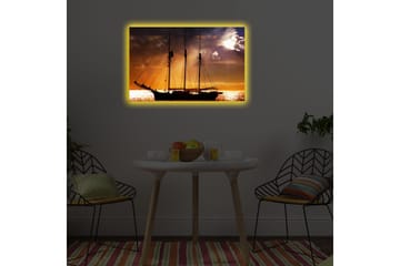 Canvastavla med LED-belysning 45x70 cm - Segelbåt mot en solnedgång över havet - Orange / Svart / Guld - Inredning & dekor - Tavlor & konst - Canvastavla