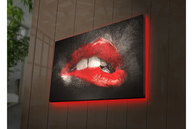 Canvastavla med LED-belysning 45x70 cm - Sensuella läppar i röd färg med en dramatisk kontrast mot en mörk bakgrund - Röd / Svart - Inredning & dekor - Tavlor & konst - Canvastavla