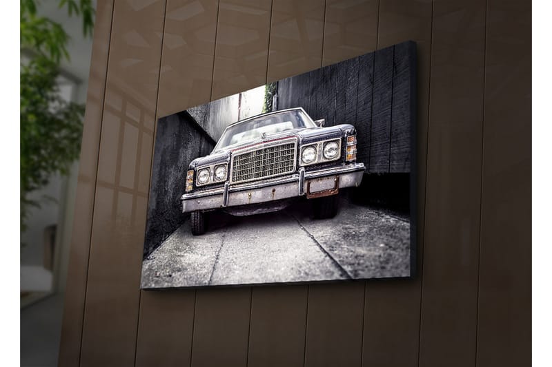 Canvastavla med LED-belysning 45x70 cm - Sliten bil i en smal gränd - Grå / Svart / Silver - Inredning & dekor - Tavlor & konst - Canvastavla