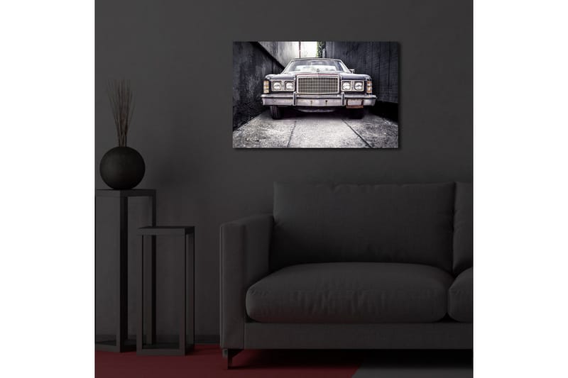Canvastavla med LED-belysning 45x70 cm - Sliten bil i en smal gränd - Grå / Svart / Silver - Inredning & dekor - Tavlor & konst - Canvastavla