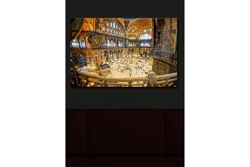 Canvastavla med LED-belysning 45x70 cm - Storslagen interiör av en historisk byggnad med detaljerad arkitektur och människor i rörelse - Guld / Brunt / Blått - Inredning & dekor - Tavlor & konst - Canvastavla