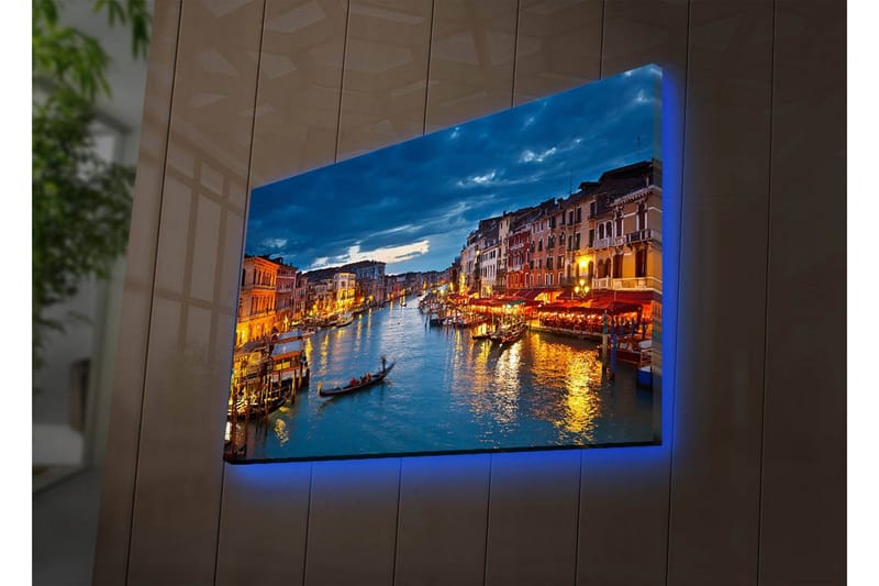 Canvastavla med LED-belysning 45x70 cm - Vacker vy över en kanal i Venedig med upplysta byggnader vid vattnet, Blå / Orange / Grön