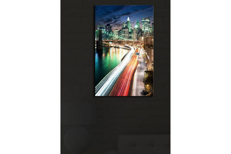 Canvastavla med LED-belysning 70x45 cm - Stadslandskap med ljusspel från bilar och byggnader vid en bro - Grön / Blå / Röd - Inredning & dekor - Tavlor & konst - Canvastavla