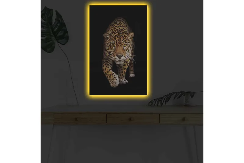 Canvastavla med LED-belysning - Jagande jaguar i fokus - Guld / Svart / Vit - Inredning & dekor - Tavlor & konst - Canvastavla