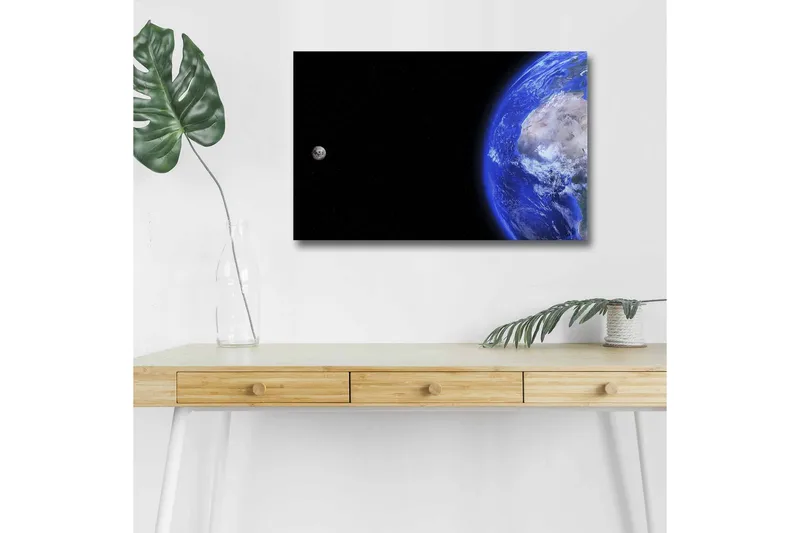 Canvastavla med LED-belysning - Jorden och månen i rymden - Blå / Grå / Svart - Inredning & dekor - Tavlor & konst - Canvastavla