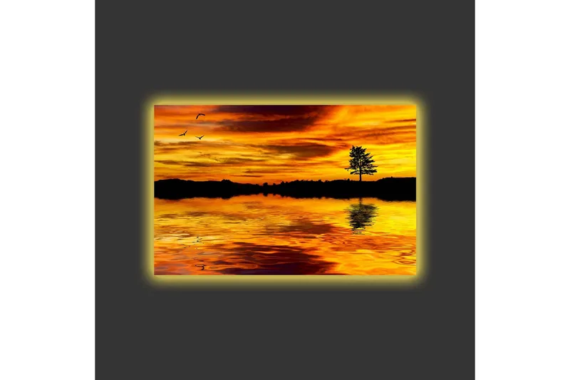 Canvastavla med LED-belysning - Solnedgång över en spegelblanka sjö med silhouett av ett träd - Guld / Orange / Svart - Inredning & dekor - Tavlor & konst - Canvastavla