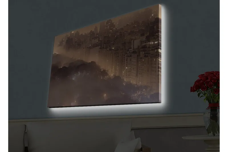 Canvastavla med LED-belysning - Stämningsfull stadsbild i dimma med skyskrapor och trädtoppar - Mörkbrun / Grå / Guld - Inredning & dekor - Tavlor & konst - Canvastavla