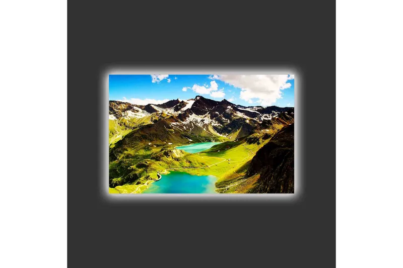 Canvastavla med LED-belysning - Storslagen bergslandskap med glittrande sjöar och gröna ängar - Grön / Blå / Vit - Inredning & dekor - Tavlor & konst - Canvastavla