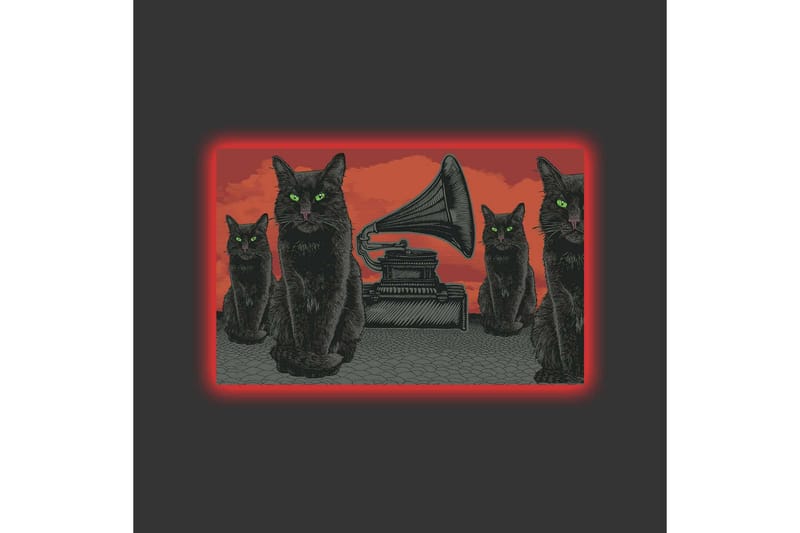 Canvastavla med LED-belysning - Svart katt med gröna ögon framf ör en grammofon på en röd bakgrund - Svart / Röd / Grön - Inredning & dekor - Tavlor & konst - Canvastavla