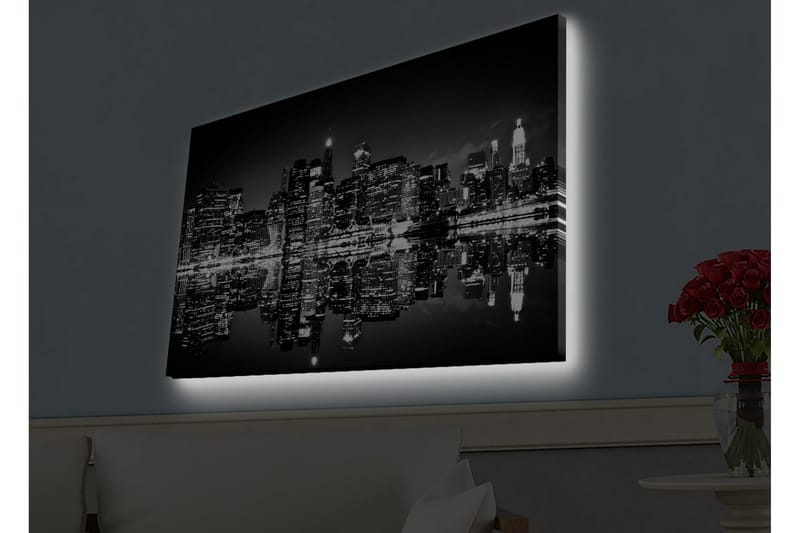 Canvastavla med LED-belysning - Svartvit stadssilhuett med reflektioner i vattenytan - Svart / Vitt / Grått - Inredning & dekor - Tavlor & konst - Canvastavla