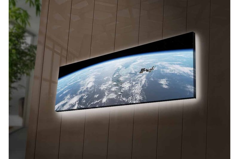 Canvastavla med LED-belysning - Utsikt över jorden från rymden med internationella rymdstationen i fokus - Blå / Vit / Svart - Inredning & dekor - Tavlor & konst - Canvastavla