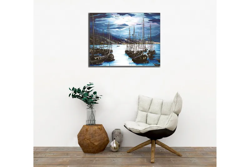 Canvastavla - Mörka segelbåtar i en stilla hamn under en dramatisk himmel - Mörkblå / Svart / Ljusblå - Inredning & dekor - Tavlor & konst - Canvastavla