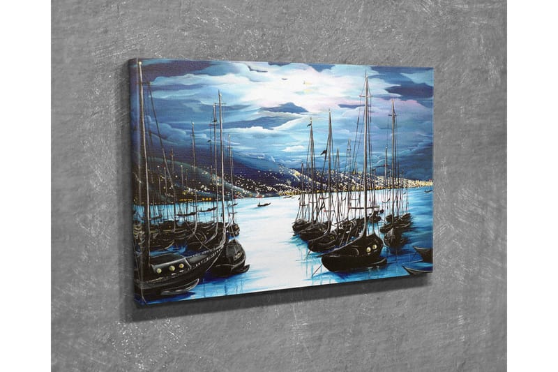 Canvastavla - Mörka segelbåtar i en stilla hamn under en dramatisk himmel - Mörkblå / Svart / Ljusblå - Inredning & dekor - Tavlor & konst - Canvastavla